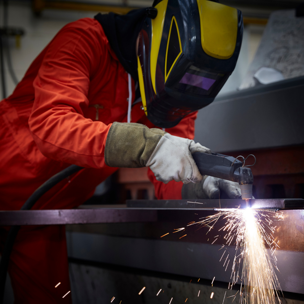 steel fabrication process in pakistan