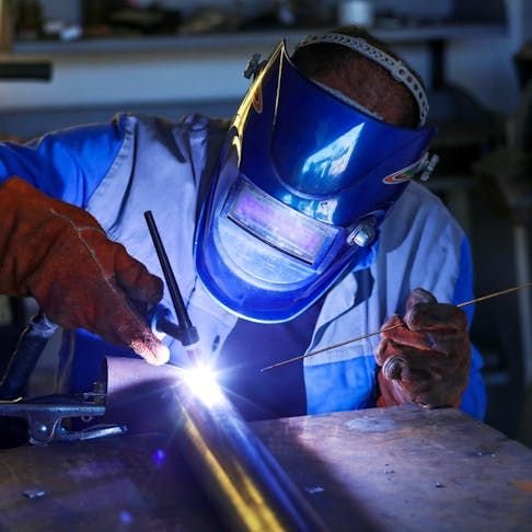 modern steel fabrication techniques in pakistan