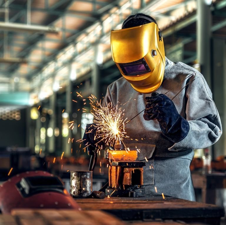 modern steel fabrication techniques in pakistan